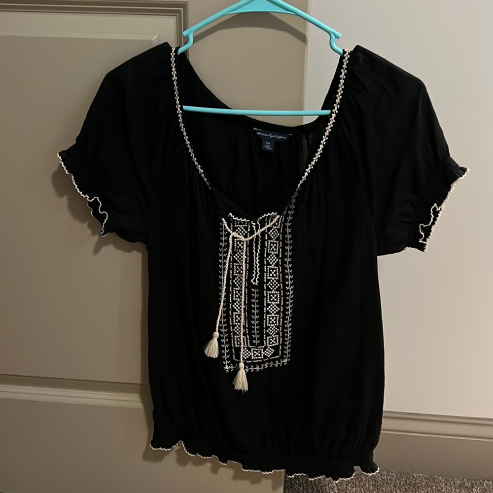 American Eagle top